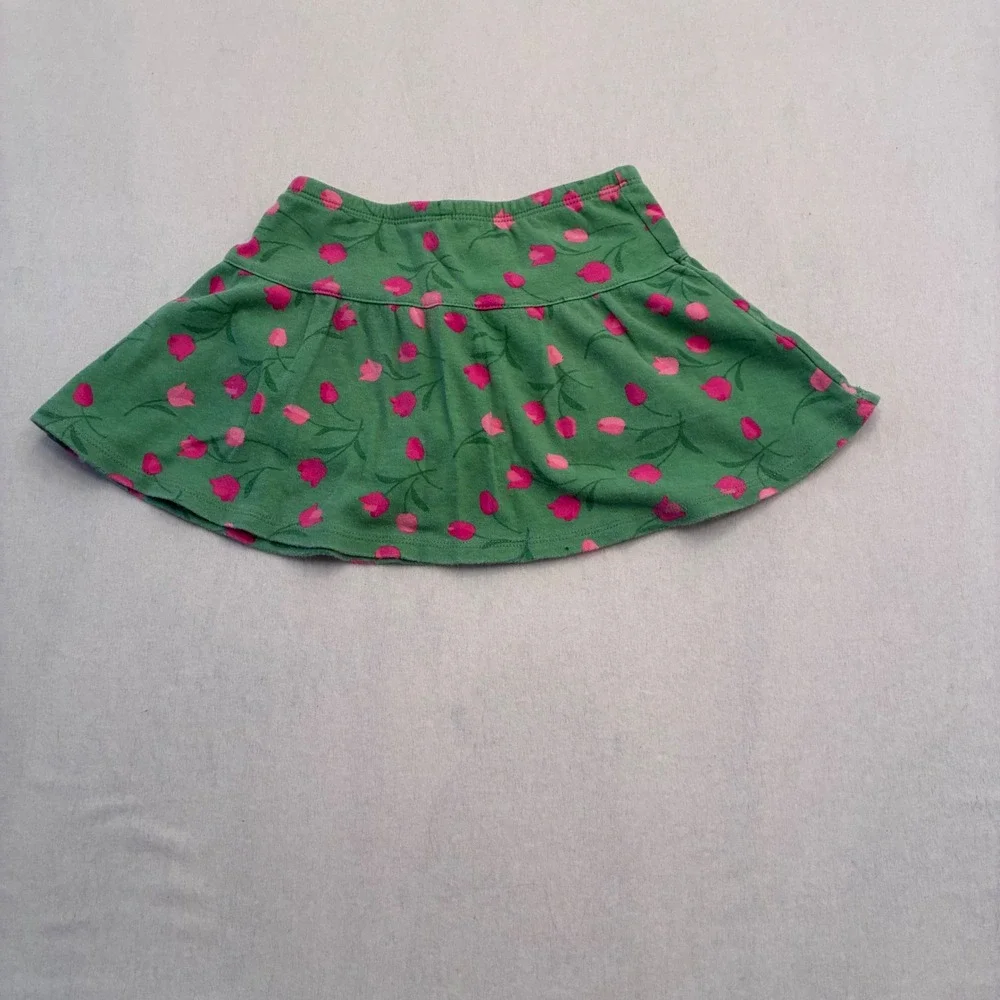 Gymboree Girls Skort Lot 2 Size 4 Green Floral Rainbow Scallop Cotton Jersey
